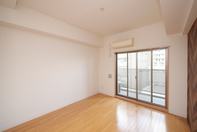 インプルーブ四天王寺の居間・リビング