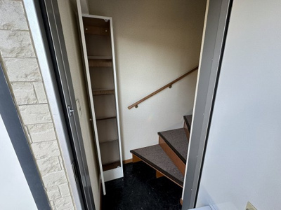 【玄関】 | レオパレスＳＵＮＳＨＩＮＥ