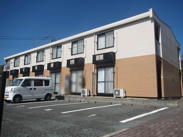 レオパレスマグノーリエの外観|外観は落ち着いています
