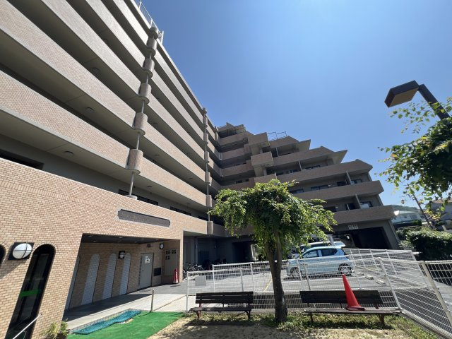 ライオンズマンション姫路西今宿の外観