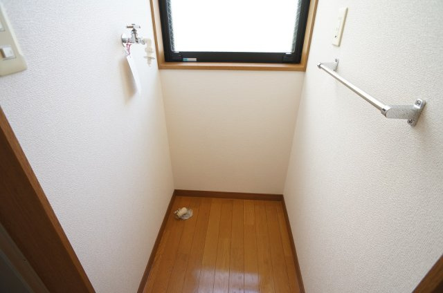 【設備】 | カーサマルワA | 室内洗濯機置場