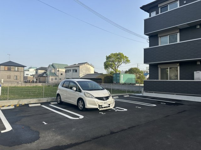VIVALES明石の駐車場
