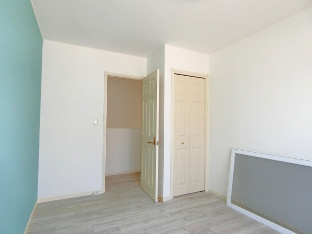 一宮10103戸建の洋室