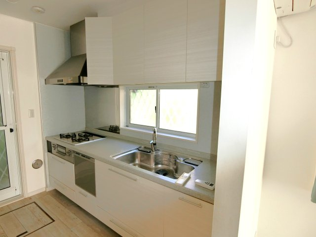 一宮10103戸建のキッチン