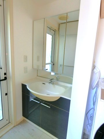 一宮10103戸建の独立洗面台