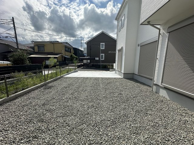 小田原市曽比　庭付き戸建の庭