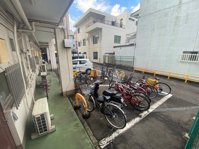 川島第二ビルの駐車場|川島第二ビル
