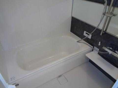 メゾンドソレイユの浴室|バス