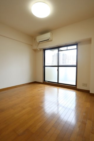 大阪市城東区野江２丁目の賃貸マンションの居間・リビング