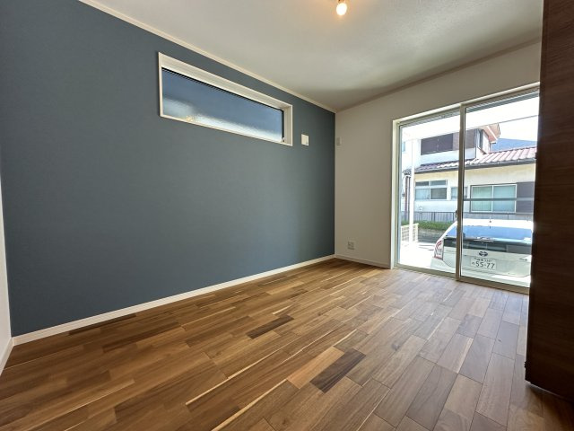 藤沢市本藤沢5丁目 戸建の洋室