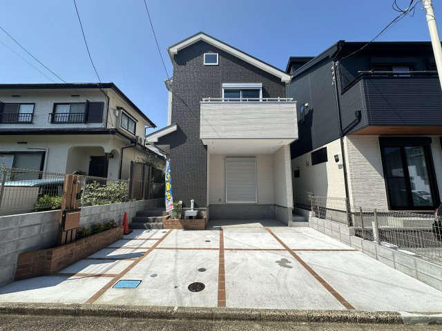 藤沢市本藤沢5丁目 戸建の外観