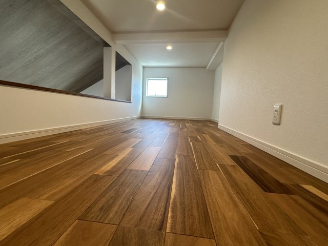 藤沢市本藤沢5丁目 戸建の洋室