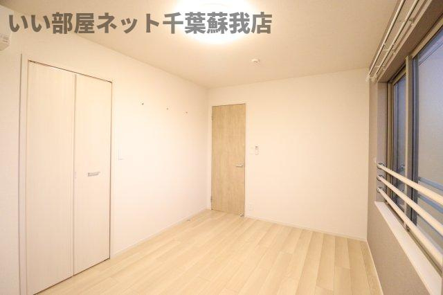 マーヴェラス末広　Ⅲの洋室|広々とした洋室です