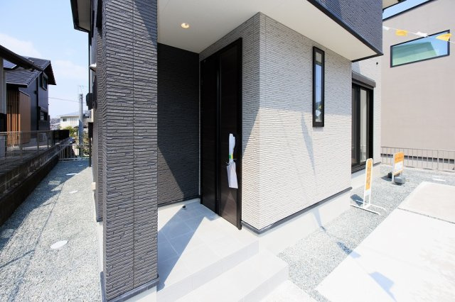 サンコート　久留米市高良内町の玄関