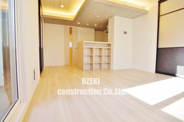 Dアヴァンスレイクタウンの居間・リビング