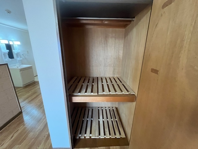 のばらビルの内装|大きなものも収納できそうです