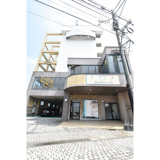 のばらビルの外観|おしゃれな外観です