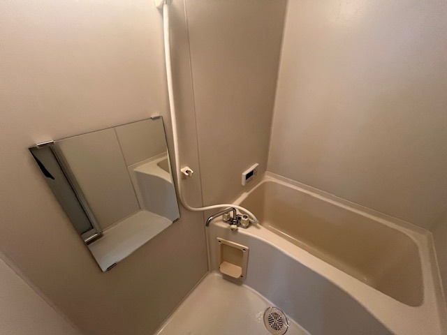 のばらビルの浴室|日々の暮らしに欠かせないお風呂です