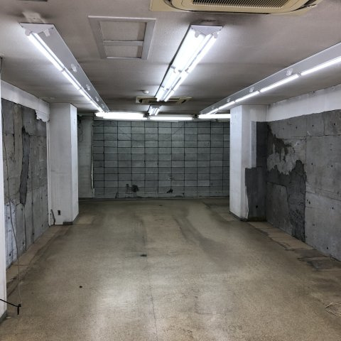 一剣紅谷町ビルの内装