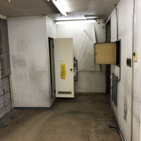 一剣紅谷町ビルの内装