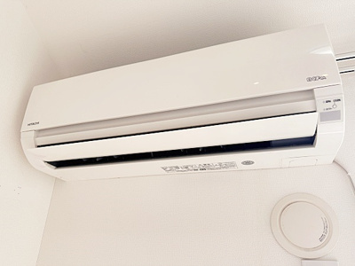 【設備】 | ヒルズ鶴川 | エアコン付きで快適に過ごせます