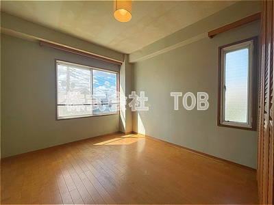 【洋室】 | 上北沢1丁目戸建-定期借家1年　再契約型- | 3F　洋室5.3帖②※クリーニング完了前※
