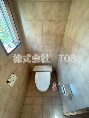 【トイレ】 | 上北沢1丁目戸建-定期借家1年　再契約型- | 2F※クリーニング完了前※