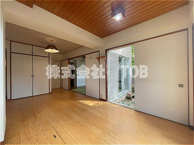 【洋室】 | 上北沢1丁目戸建-定期借家1年　再契約型- | 1F　洋室8帖※クリーニング完了前※
