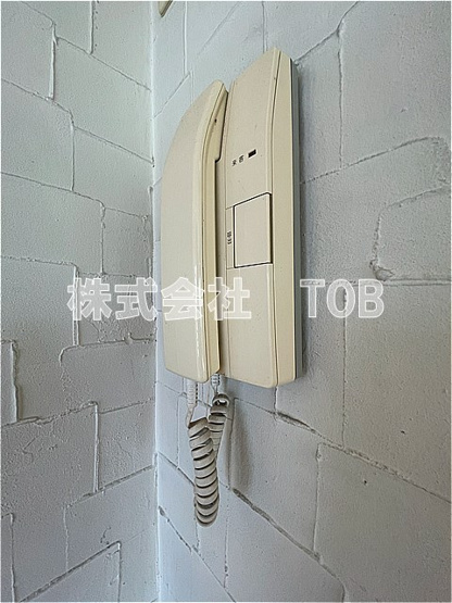 【セキュリティ】 | 上北沢1丁目戸建-定期借家1年　再契約型- | 2F　洋室12帖　インターホン※クリーニング完了前※