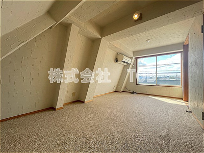 【洋室】 | 上北沢1丁目戸建-定期借家1年　再契約型- | 4F　洋室7.5帖※クリーニング完了前※