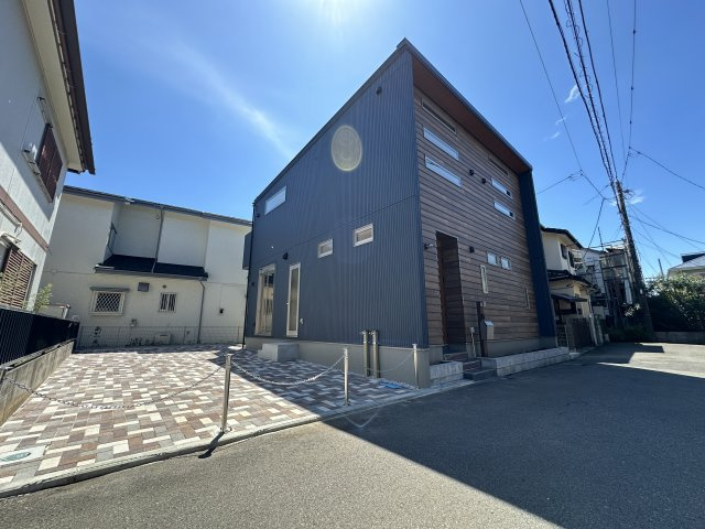 【成約】茅ヶ崎市赤羽根デザイナーズハウスの外観