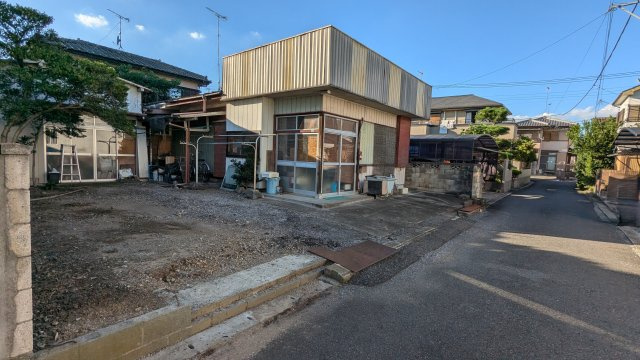 【前面道路含む現地写真】の画像