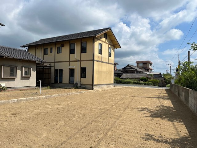 里庄町里見1売物件の外観