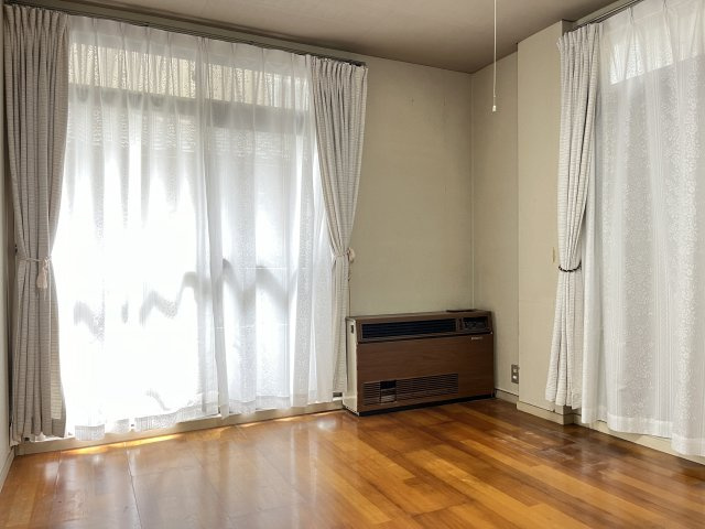 「池田市戸建セキスイハウスの家」畑1丁目中古戸建の洋室|ゆったりした洋室です　1階　8.0帖