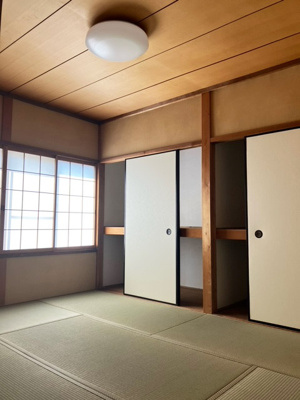 【和室】 | 日野岡西町一戸建 | 2F 和室