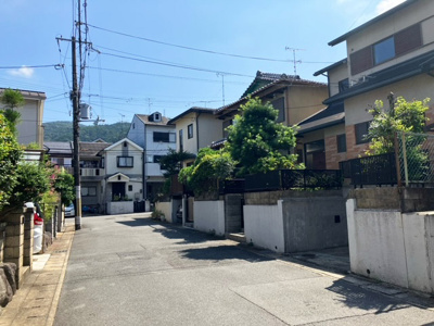 【前面道路含む現地写真】 | 日野岡西町一戸建