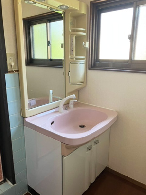 【独立洗面台】 | 日野岡西町一戸建