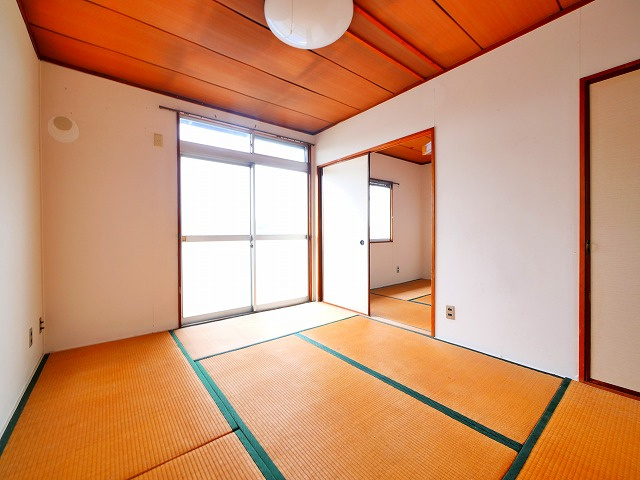鳩マンションの和室