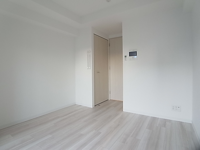 神戸市兵庫区湊町４丁目の賃貸マンションの内装|洋室