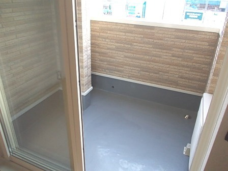 コンフィエのバルコニー|バルコニー