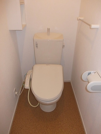 コンフィエのトイレ|トイレ