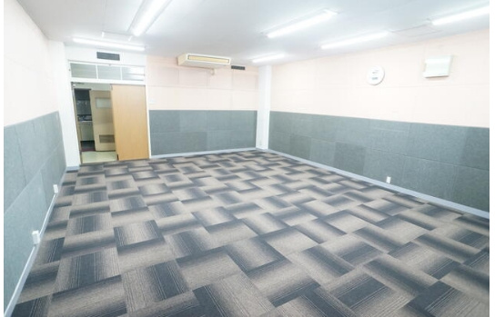 三星ビルの内装