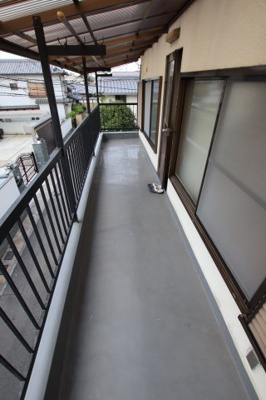 【バルコニー】 | 堺市東区日置荘原寺町522-1貸家