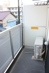 レオパレス楠２のバルコニー