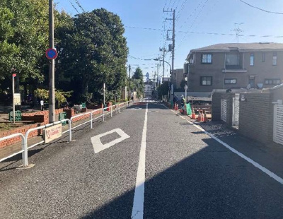 【前面道路含む現地写真】 | 新宿区西落合3丁目　建築条件なし売地　№3 11990万円