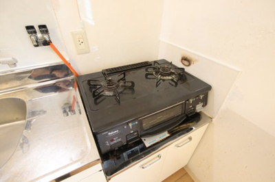 【設備】 | 堺市東区日置荘原寺町522-1アパート | ガスコンロ