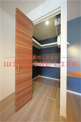 モンレーヴ本町【キャッシュバック対象】の収納|専用の収納スペースです