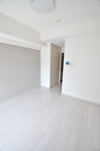 大阪市城東区中央２丁目の賃貸マンションの寝室