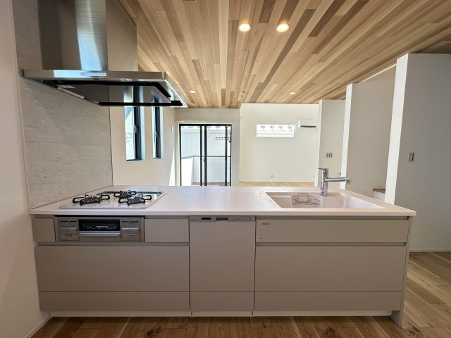 茅ヶ崎市東海岸南4丁目 デザイナーズハウスのキッチン