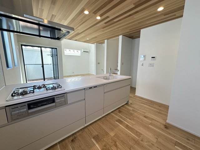 茅ヶ崎市東海岸南4丁目 デザイナーズハウスのキッチン